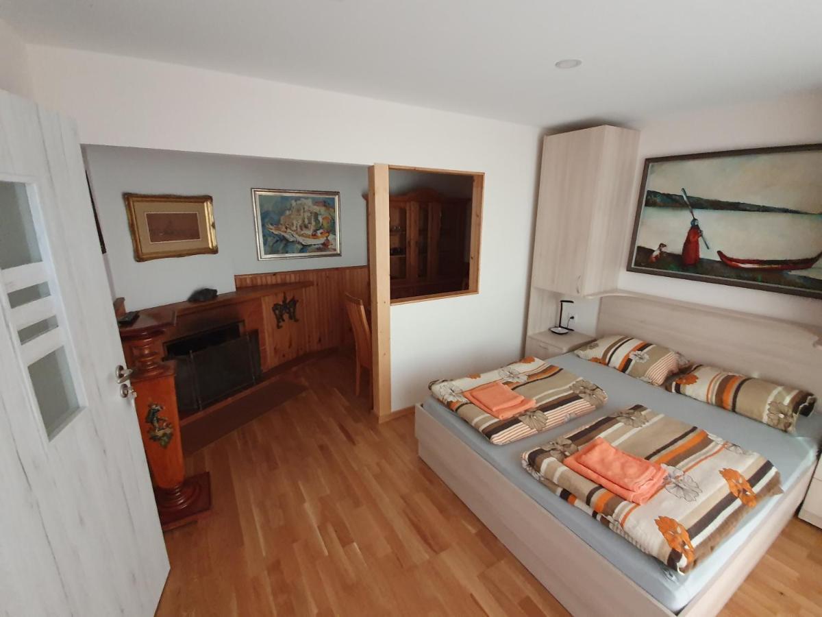 Haus Artas Hotel Nida Ngoại thất bức ảnh